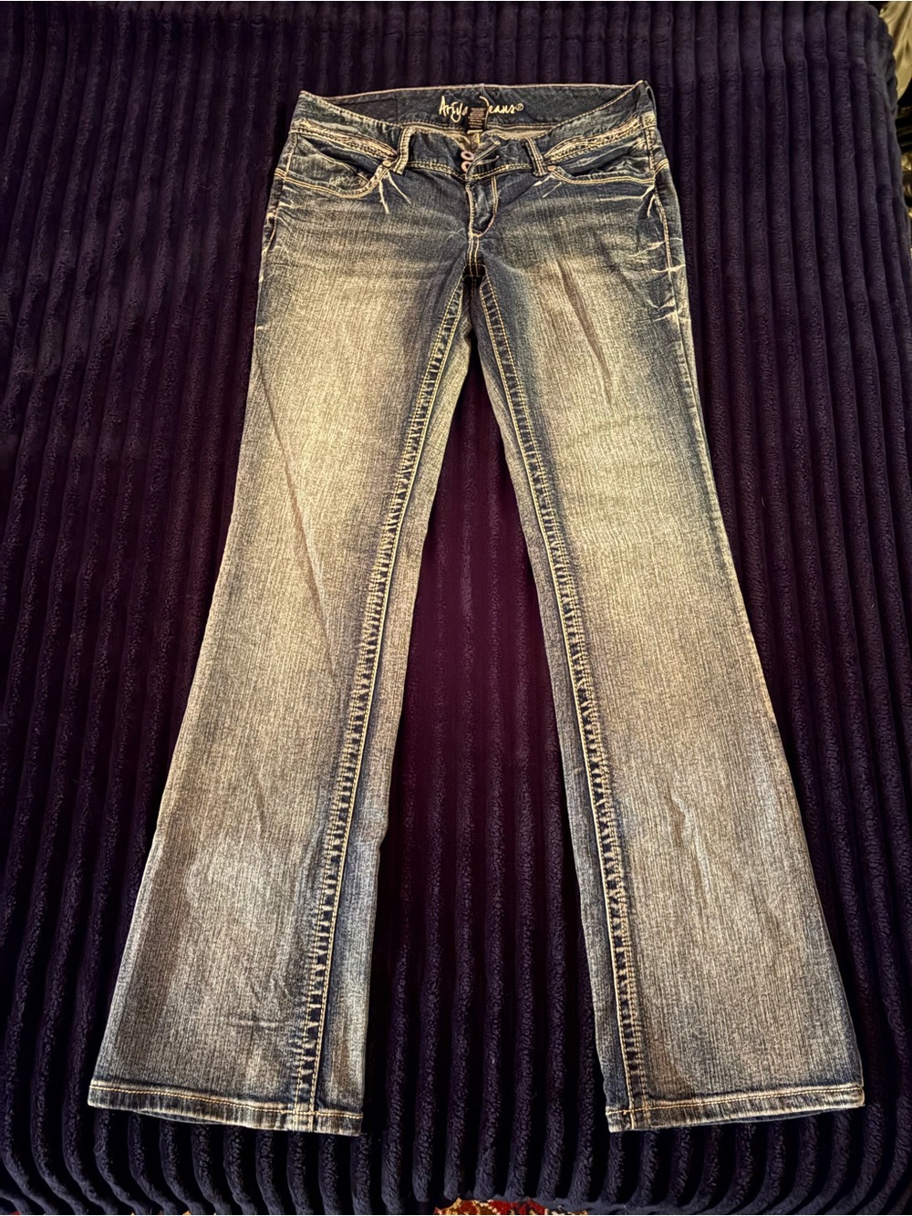 Women's Faded Blue Bootcut Jeans